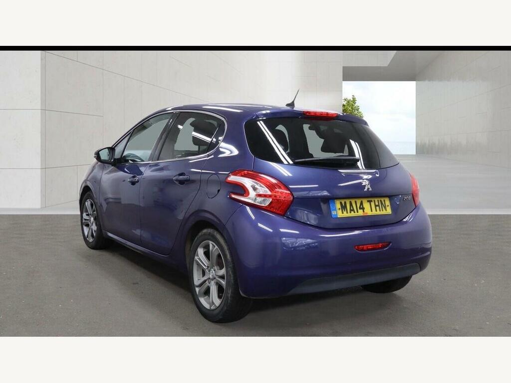 Peugeot 208 Allure Pink #3