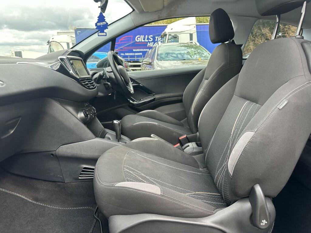 Peugeot 208 1.2 Vti Active Euro 5 Grey #42