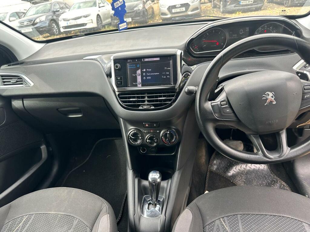 Peugeot 208 1.2 Vti Active Euro 5 Grey #25