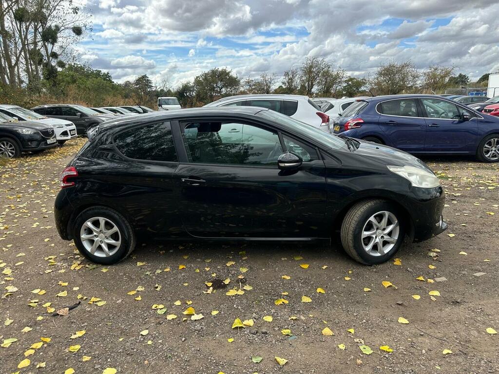 Peugeot 208 1.2 Vti Active Euro 5 Grey #19