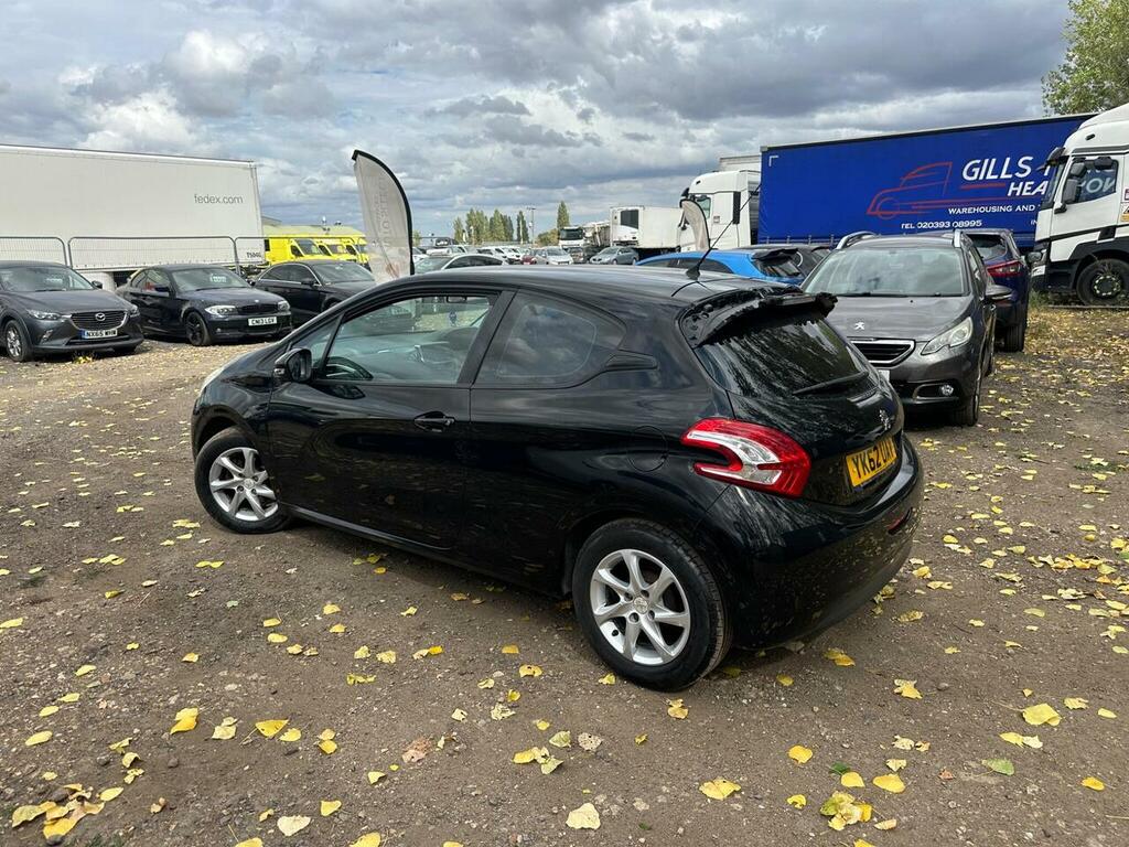 Peugeot 208 1.2 Vti Active Euro 5 Grey #21