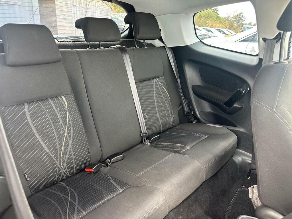 Peugeot 208 1.2 Vti Active Euro 5 Grey #32