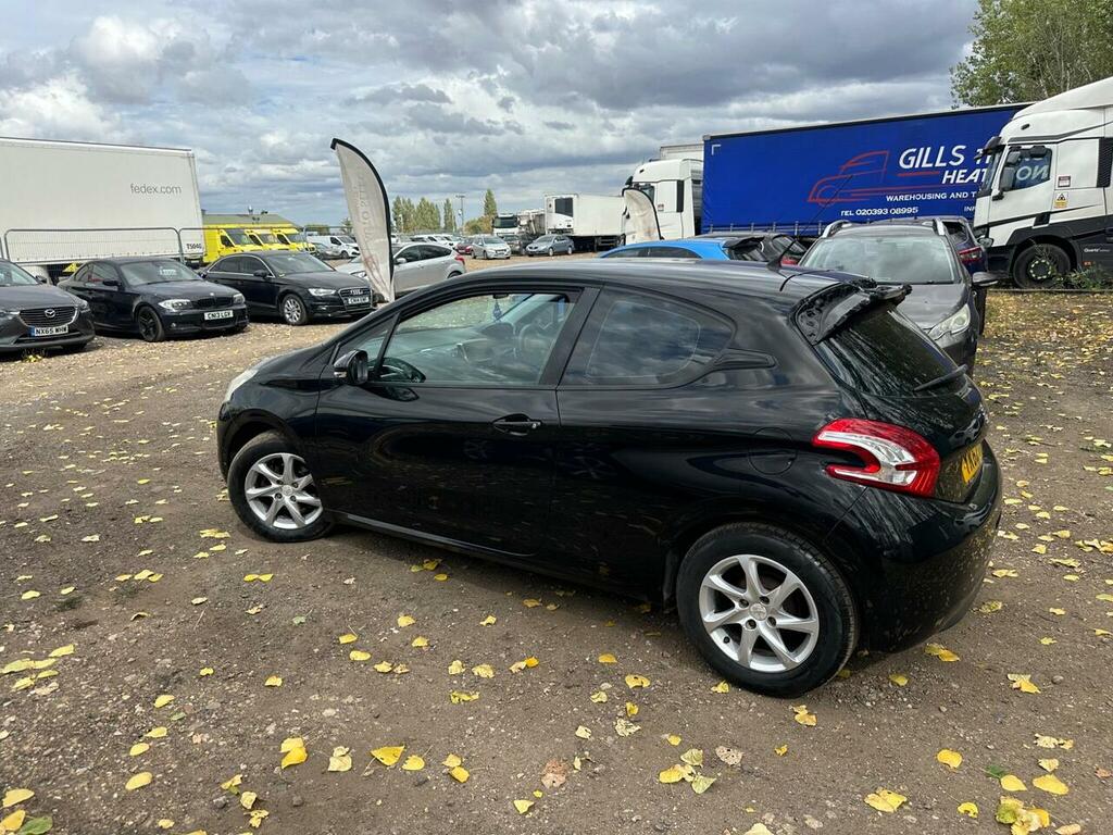 Peugeot 208 1.2 Vti Active Euro 5 Grey #16