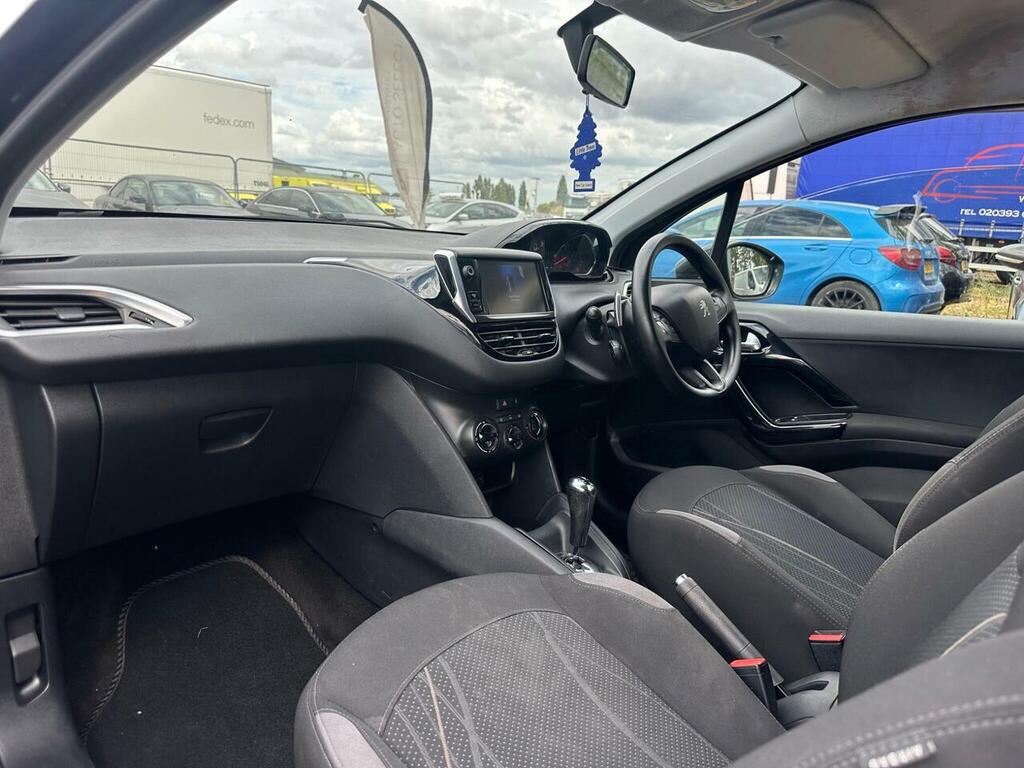 Peugeot 208 1.2 Vti Active Euro 5 Grey #46