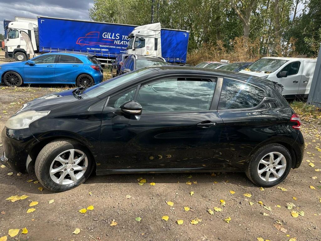 Peugeot 208 1.2 Vti Active Euro 5 Grey #14