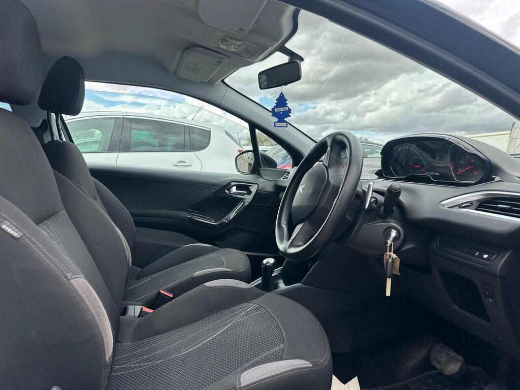 Peugeot 208 1.2 Vti Active Euro 5 Grey #28