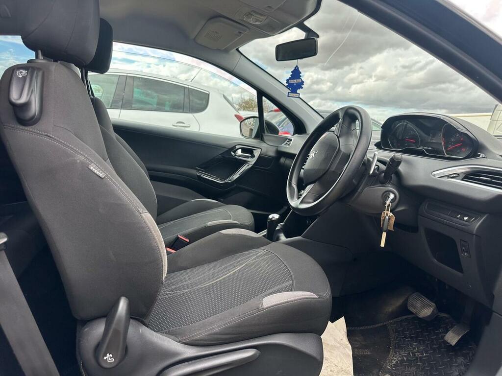 Peugeot 208 1.2 Vti Active Euro 5 Grey #27