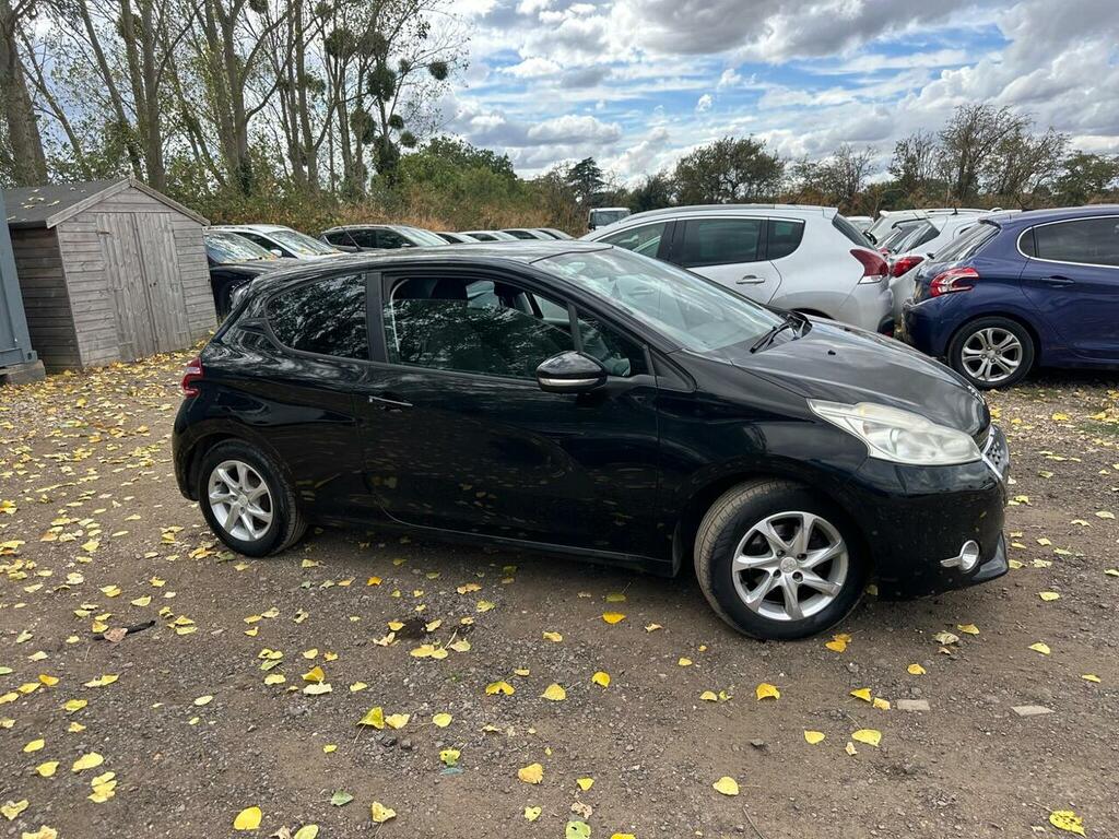 Peugeot 208 1.2 Vti Active Euro 5 Grey #18