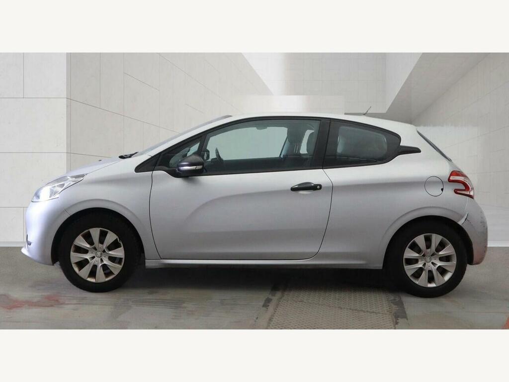 Peugeot 208 Access Plus Only 58 000 Miles Grey #6