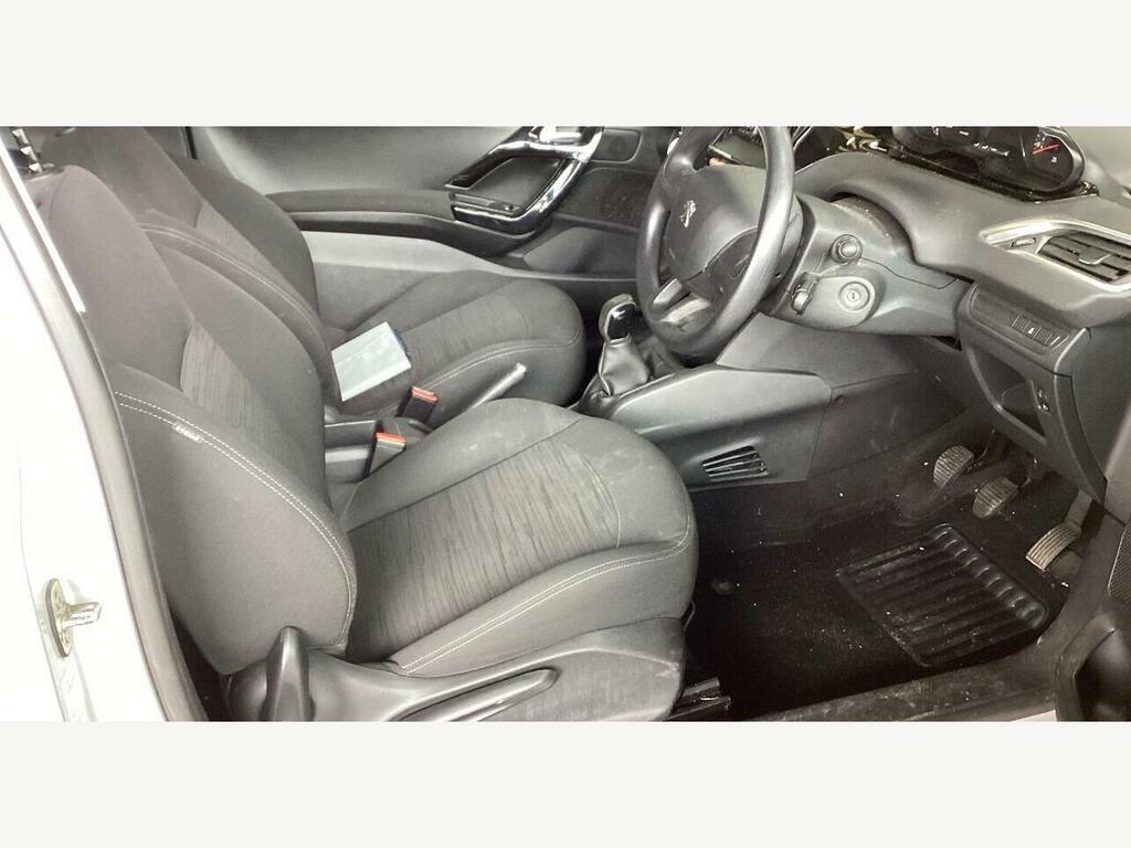 Peugeot 208 Access Plus Only 58 000 Miles Grey #11