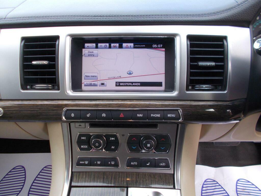 Jaguar XF 2.2D R-sport Euro 5 S S Grey #16
