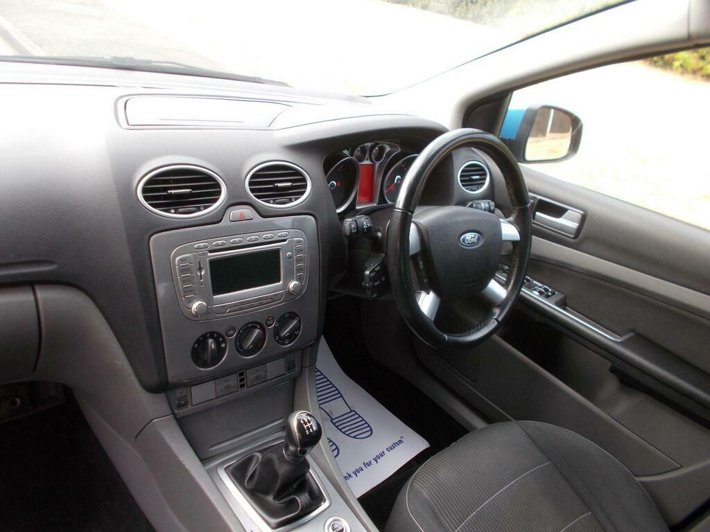 Ford Focus 1.6 Zetec S. Sporty Family Car Blue Blue #8