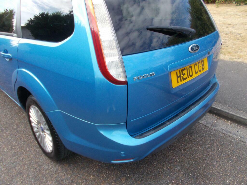 Ford Focus 1.6 Zetec S. Sporty Family Car Blue Blue #31