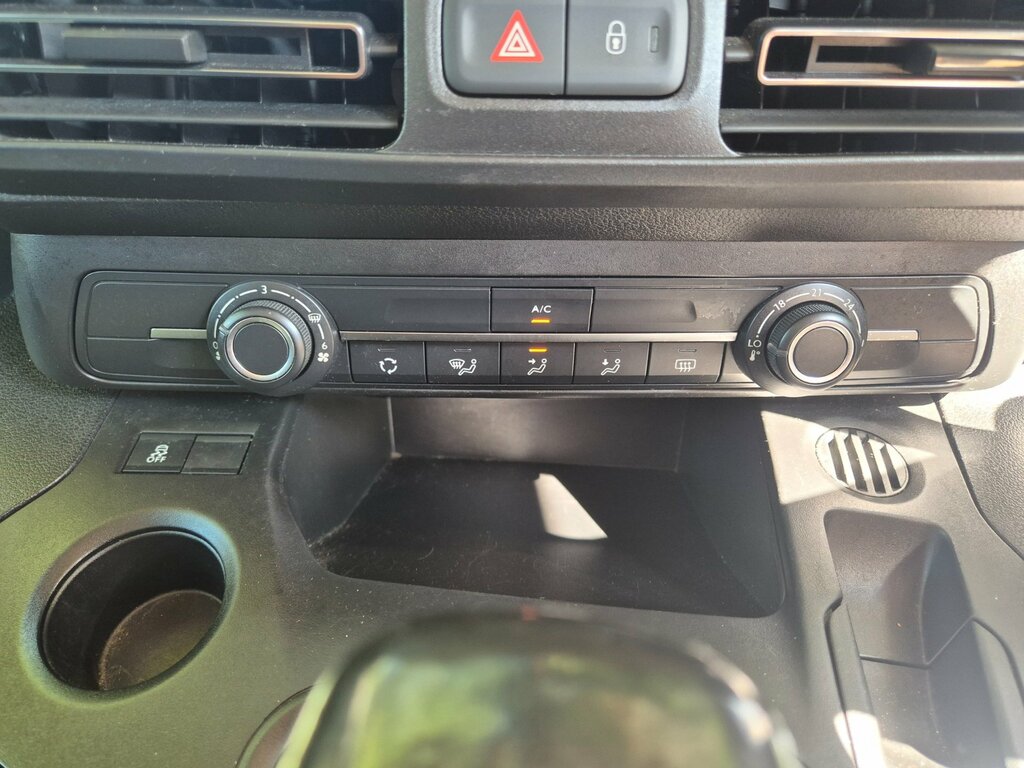 Vauxhall Combo Life 1.5 Turbo D Energy 7 Seat Black #16