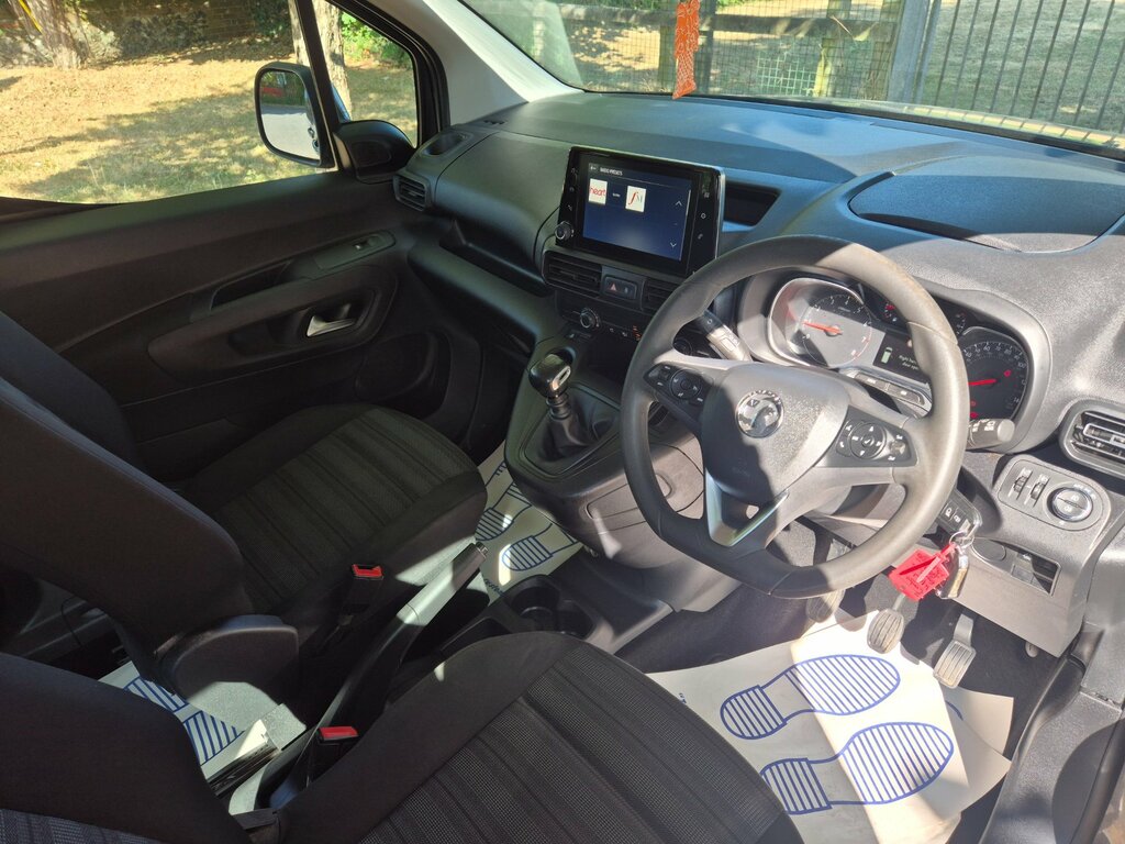 Vauxhall Combo Life 1.5 Turbo D Energy 7 Seat Black #7