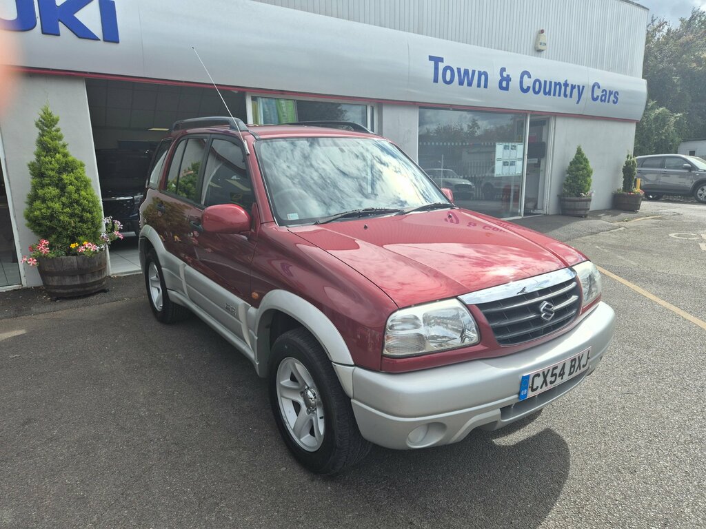 Suzuki Grand Vitara 2.0 16V Estate 230 Gkm, 126 Bh Red