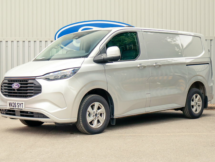 Ford Transit Custom 2.5 Phev 232Ps H1 Van Limited WN26SYT Silver #2