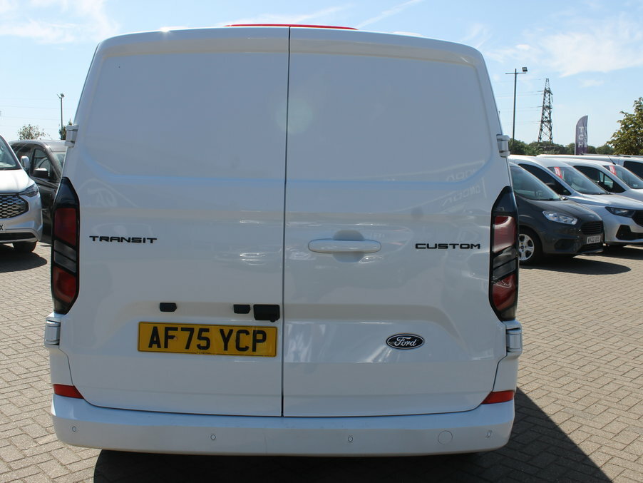 Ford Transit Custom 2.0 Ecoblue 130Ps Low Roof Limited Van AF75YCP White #6
