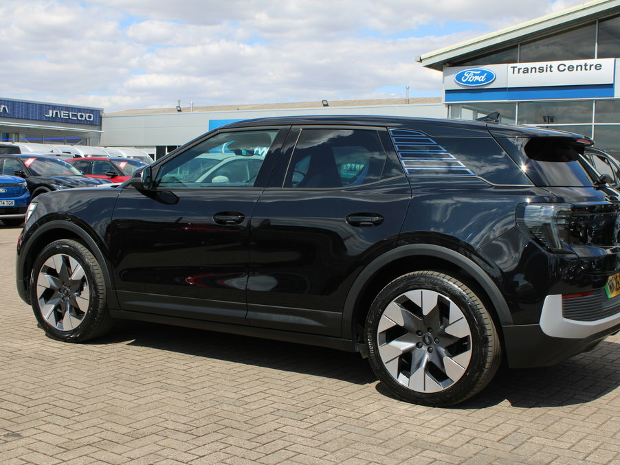 Ford Explorer 250Kw Premium 79Kwh Awd Black #3