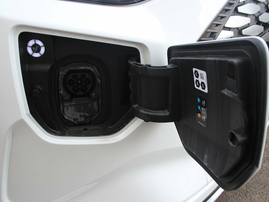 Ford Transit Custom 100Kw 65Kwh H1 Van Limited HV26SXT White #4