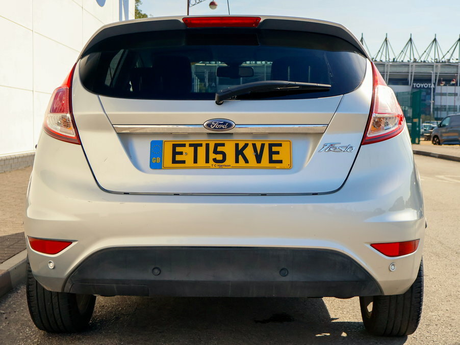 Ford Fiesta 1.6 Titanium Powershift Silver #5