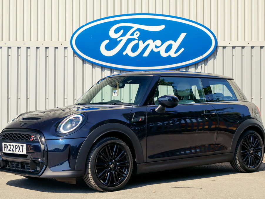 Mini Hatch 2.0 Cooper S Exclusive Nav Pack Blue #2