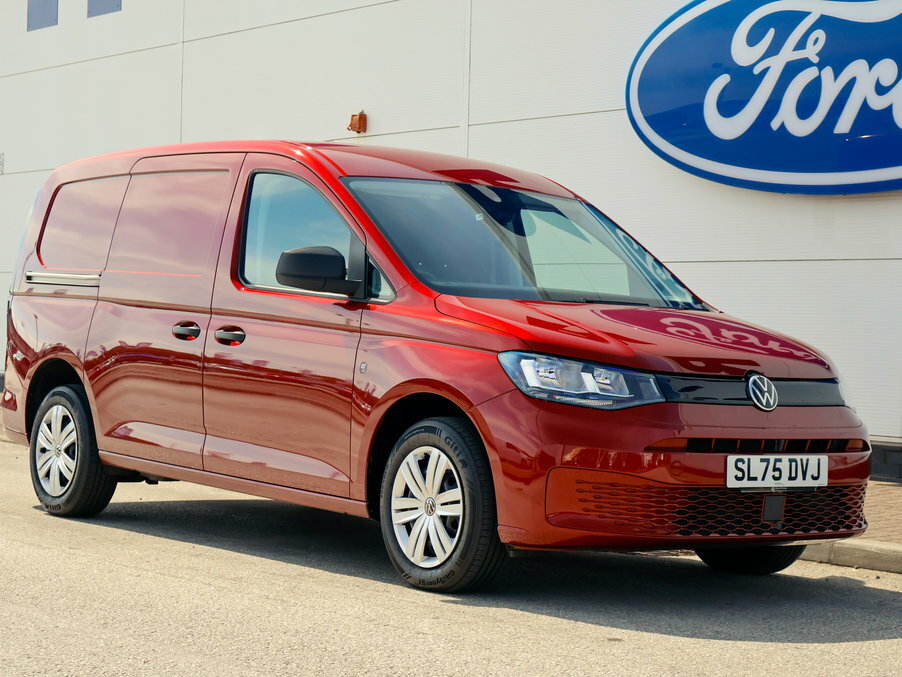 Volkswagen Caddy Maxi 2.0 Tdi 102 Commerce Pro Van Assistance Red #3
