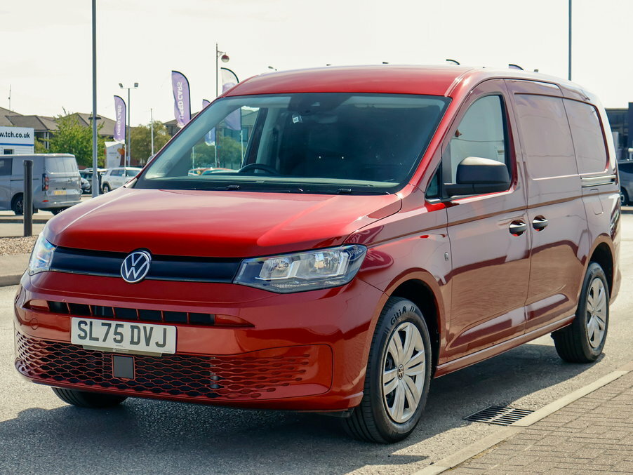 Volkswagen Caddy Maxi 2.0 Tdi 102 Commerce Pro Van Assistance Red #4
