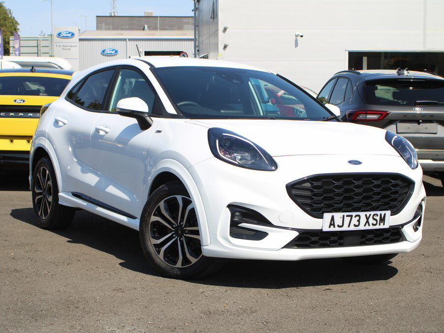 Ford Puma 1.0 Ecoboost Hybrid Mhev St-line White