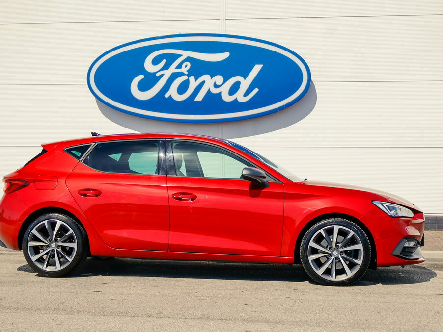 Seat Leon 1.5 Etsi 150 Fr First Edition Dsg Red #2