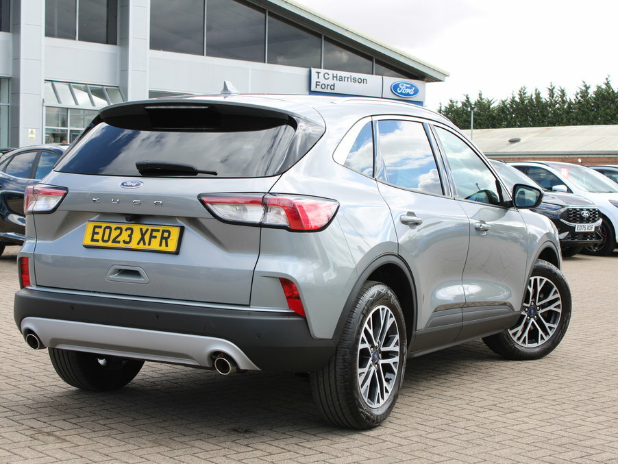 Ford Kuga 1.5 Ecoboost 150 Titanium Edition EO23XFR Silver #6