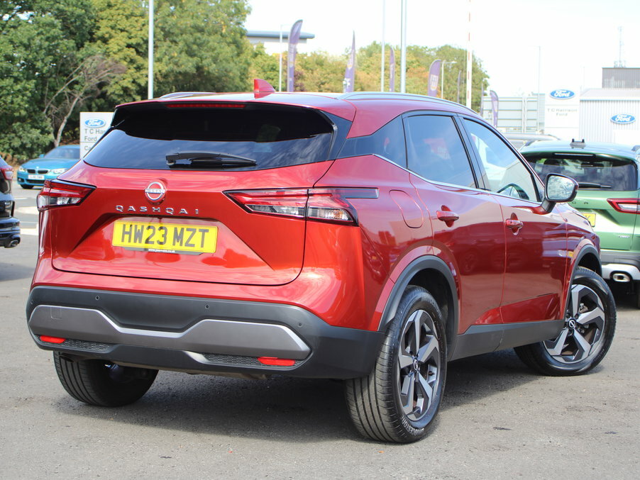 Nissan Qashqai 1.3 Dig-t Mh N-connecta Glass Roof Red #6