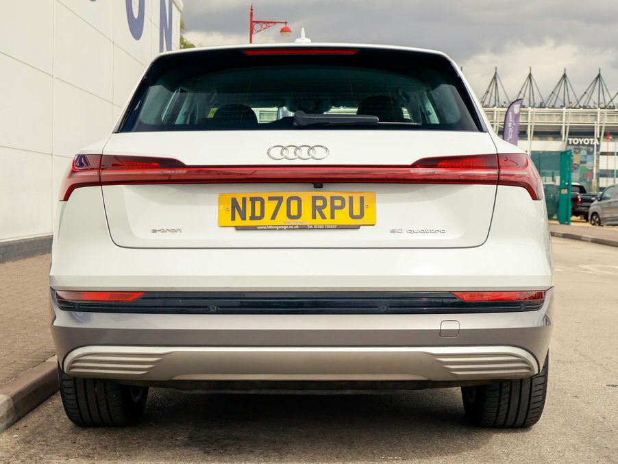 Audi E-tron 230Kw 50 Quattro 71Kwh Technik ND70RPU White #5