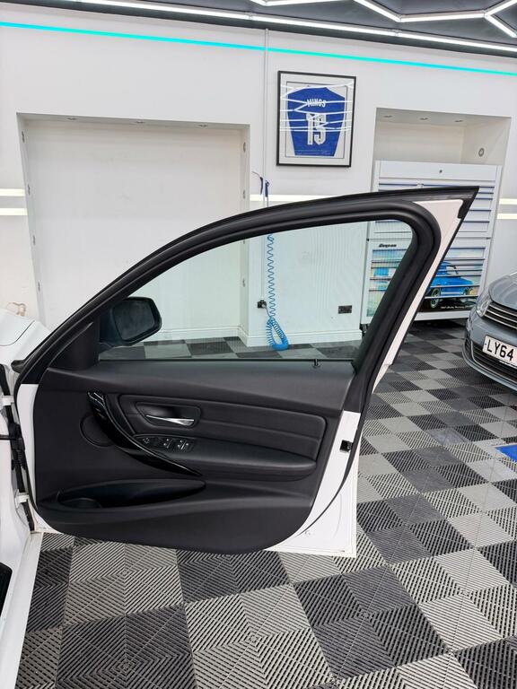 BMW 3 Series 2.0 330E 7.6Kwh Se Euro 6 Ss  #32