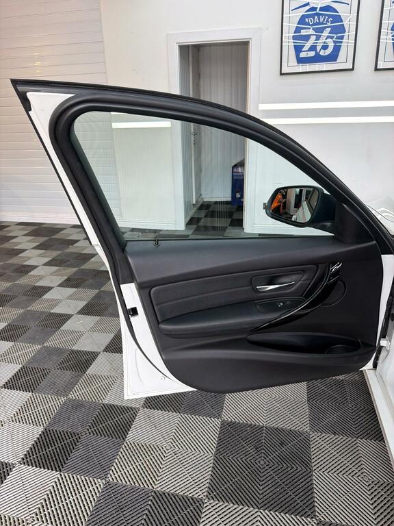 BMW 3 Series 2.0 330E 7.6Kwh Se Euro 6 Ss  #18