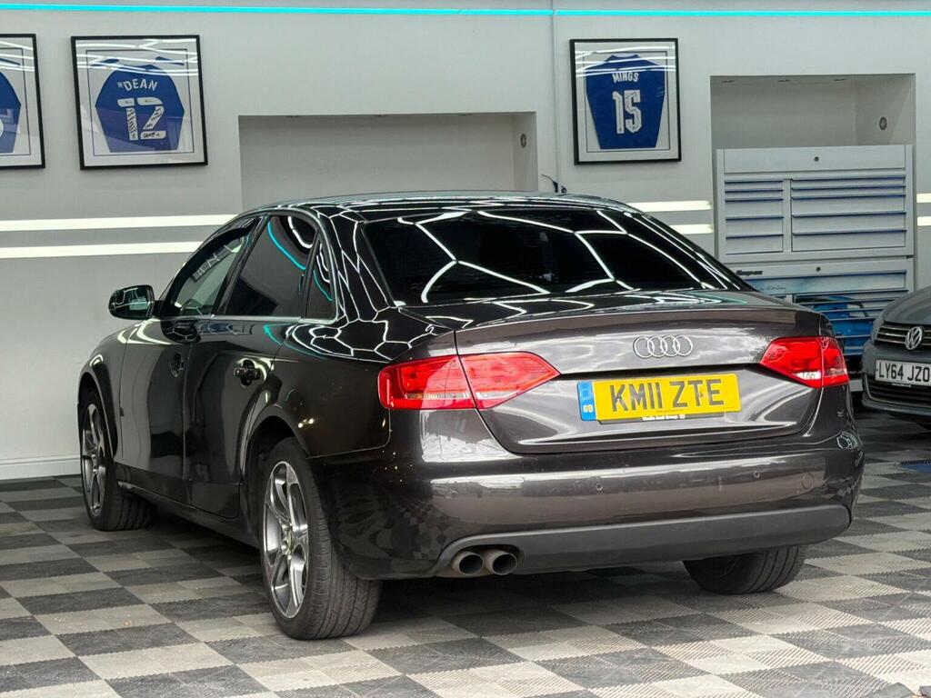Audi A4 2.0 Tdi Executive Se Multitronic Euro 4 Grey #4