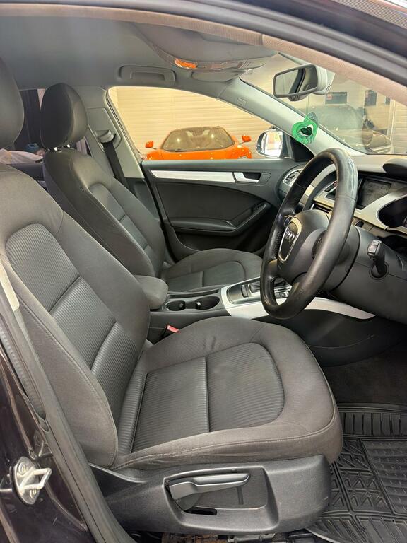 Audi A4 Avant 2.0 Tdi 136Ps Estate Black Edition Ma  #17