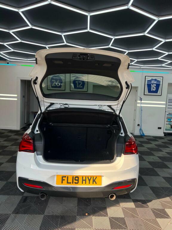 BMW 1 Series 1.5 118I Sport Euro 6 Ss White #26