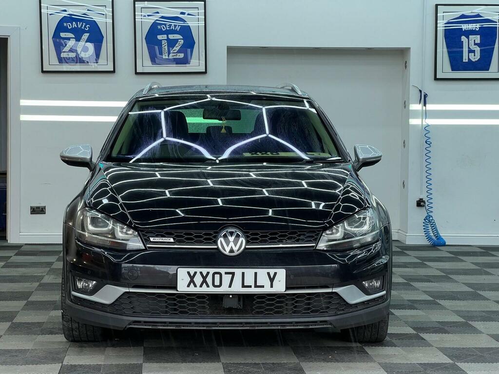Volkswagen Golf Alltrack Estate 2.0 Tdi Bluemotion Tech Alltrack Dsg 4Motio Black #2