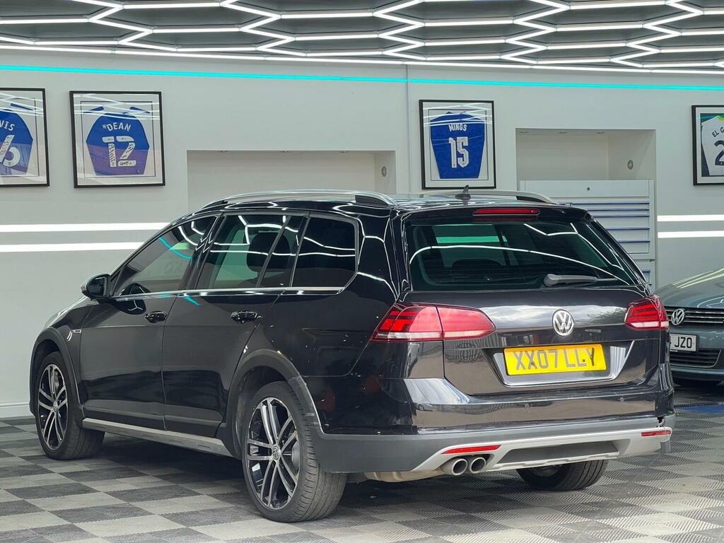 Volkswagen Golf Alltrack Estate 2.0 Tdi Bluemotion Tech Alltrack Dsg 4Motio Black #4