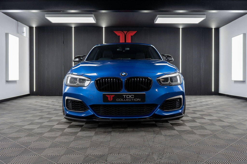 BMW 1 Series Hatchback RJ19SHX Blue #5