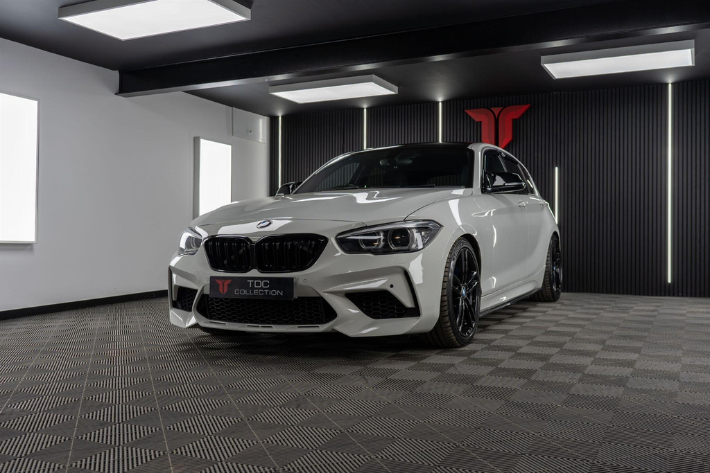BMW 1 Series Hatchback MM68JYT White #6