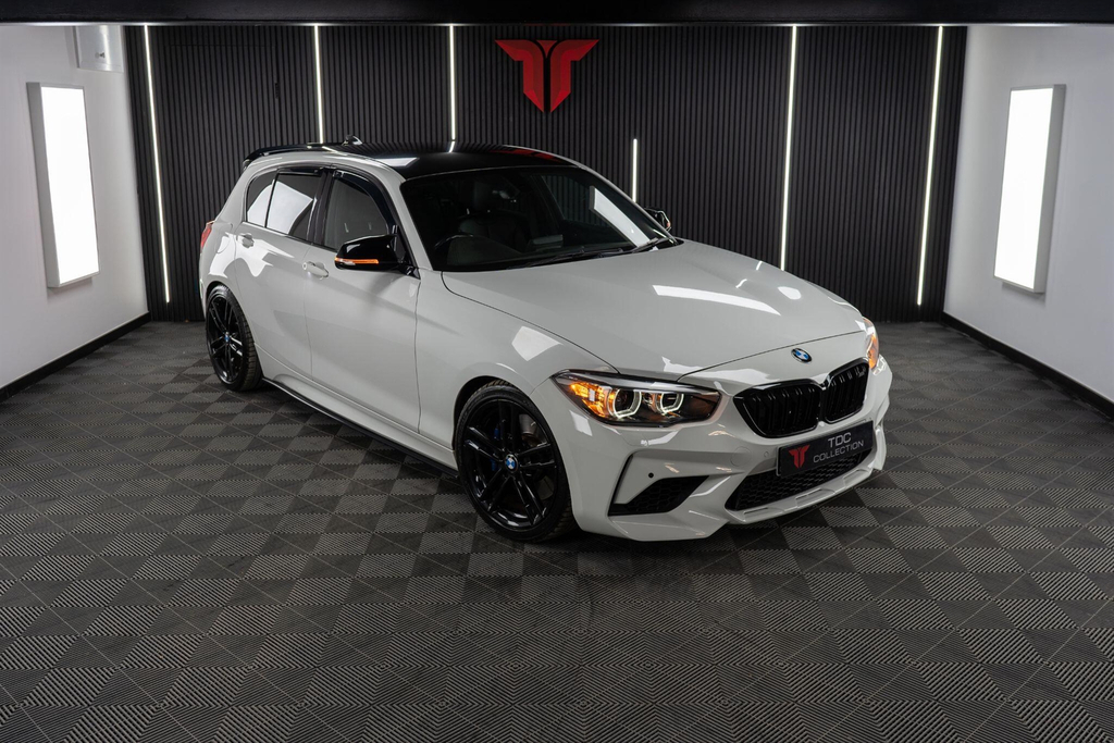 BMW 1 Series Hatchback MM68JYT White
