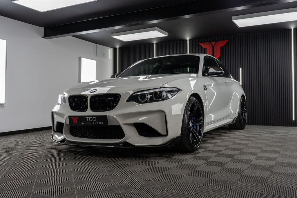 BMW M2 Coupe HJ18LVV White #6