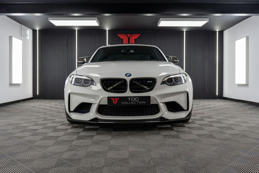 BMW M2 Coupe HJ18LVV White #5