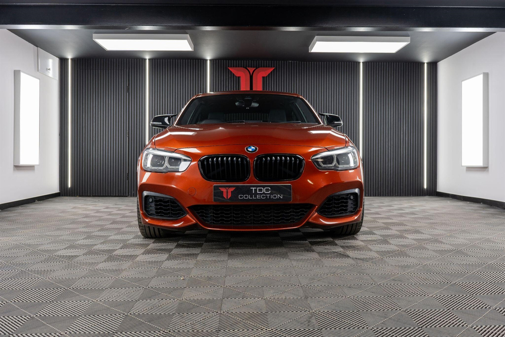 BMW 1 Series Hatchback DE68KVW Orange #5