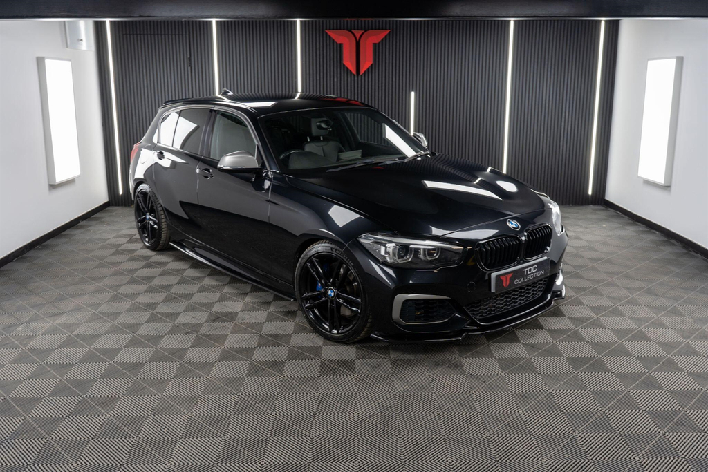 BMW 1 Series 1.5 118I Sport Euro 6 Ss Silver #1