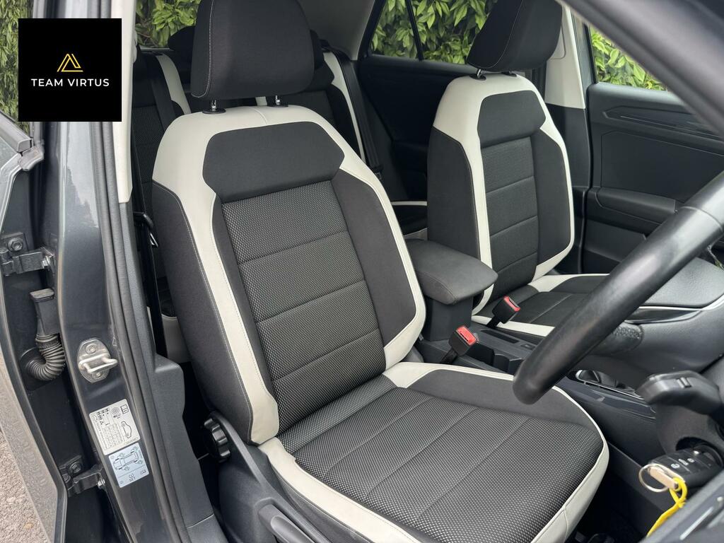 Volkswagen T-Roc 1.0 Tsi Sel Suv Euro 6 S S 11 Grey #3