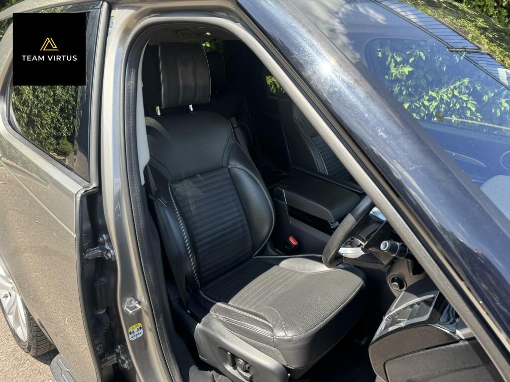 Land Rover Discovery 3 First Edition Silver #2