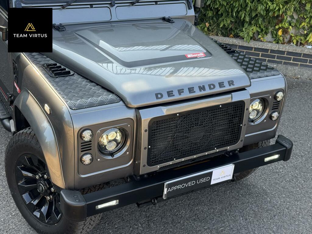 Land Rover Defender 90 Xs Grey #5